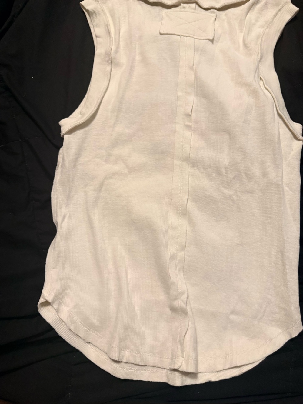 Banner Day Oranges Embroidery Tank - Picture 5 of 5